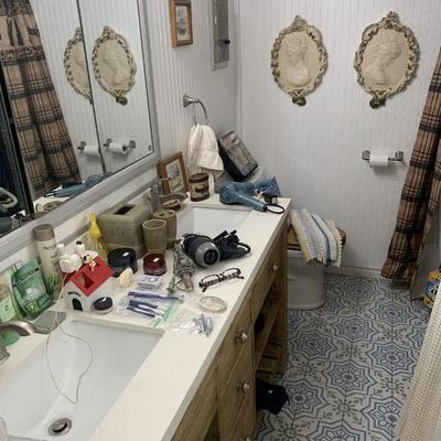 Sale Photo Thumbnail #40