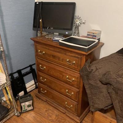 Sale Photo Thumbnail #38
