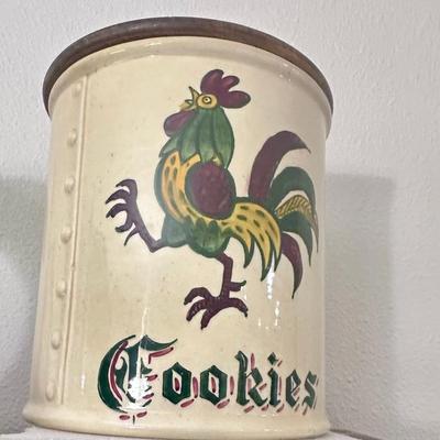 Metlox Poppytrail "Rooster" Dinnerware set