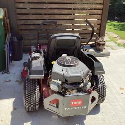 Toro timecutter zero turn lawn mower back