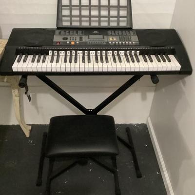 Mustar keyboard with seat 1