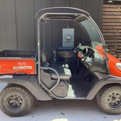 Kubota rtv 500 side