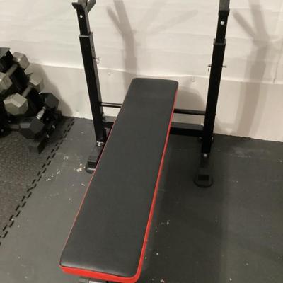 Sale Photo Thumbnail #68: Weight bench