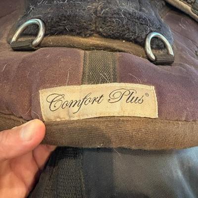 Sale Photo Thumbnail #56: Comfort plus saddle pad tag