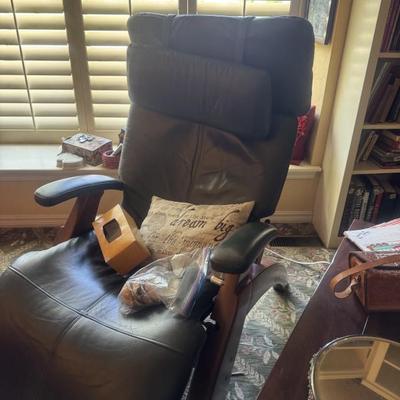Sale Photo Thumbnail #66