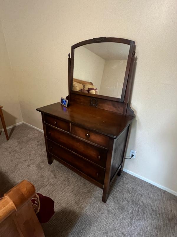 Sale Photo Thumbnail #51