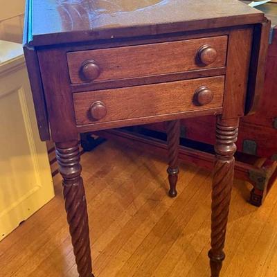 Antique sheraton two drawer drop leaf side table