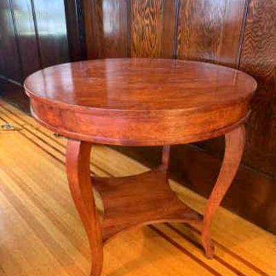 Beautiful antique round cabriole leg side table