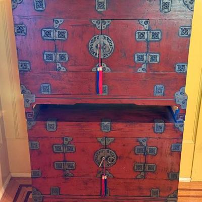Tansu chests