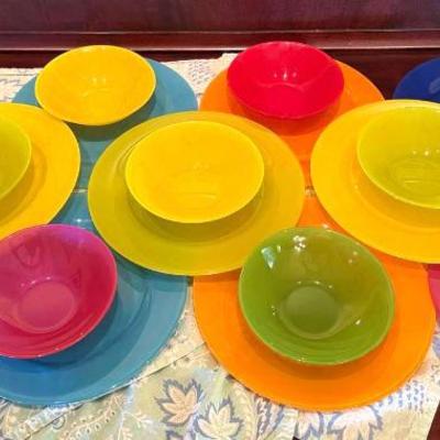 Arc france dinner plates bowls