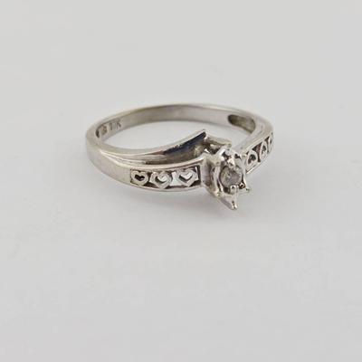 10k White Gold Diamond Solitaire Ring