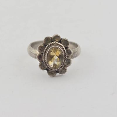 Sterling Silver .8 Carat Citrine Ring