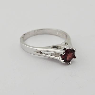 Sterling Silver Garnet Ring 
