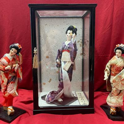 Japanese Geisha Dolls