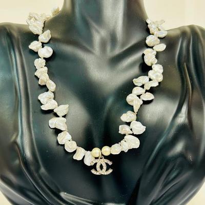 Stunning Keshi Cornflake Pearl Necklace w/Chanel Rhinestone Accent