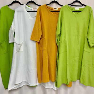 (4) Bai Xiu Fang Kaftan/Sleepwear 