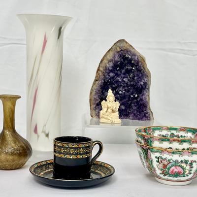 Antique Gems And Vase Feat. Rose Canton Chinese Export Porcelain 