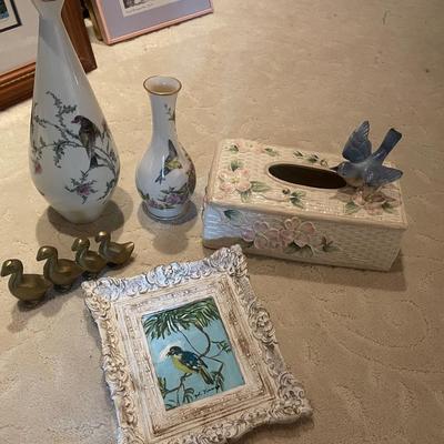 Bird Art Picture, Vintage Bird Tissue Box Cover, Bird Vases And Little Gold Ducks