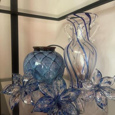 3 Lily Shaped Vases Decor, Fish Scale Tracy Dodston Vase And Vintage Vase