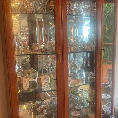 Wooden Display China Cabinet 
