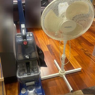 Windmere Stand Up Fan And Powerscrub Vacuum Cleaner