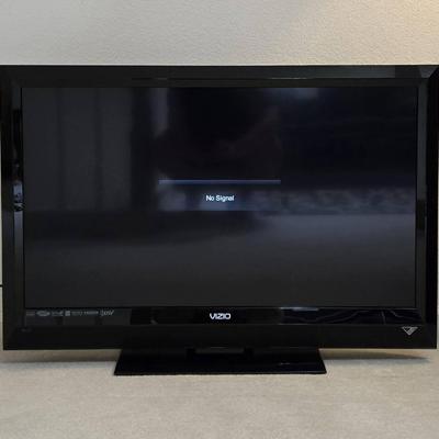 37" Vizio TV (UL)