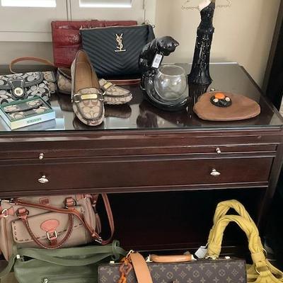 Sale Photo Thumbnail #33