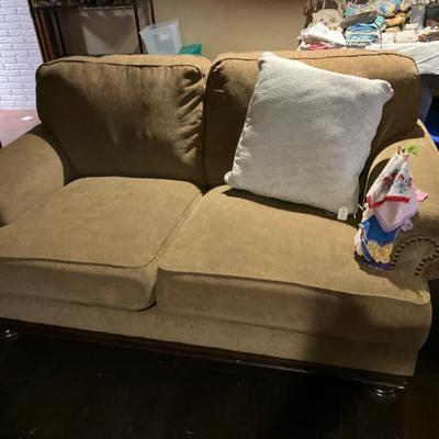 Sale Photo Thumbnail #189
