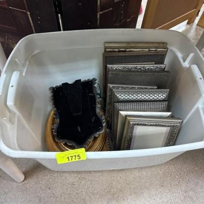 Sale Photo Thumbnail #303