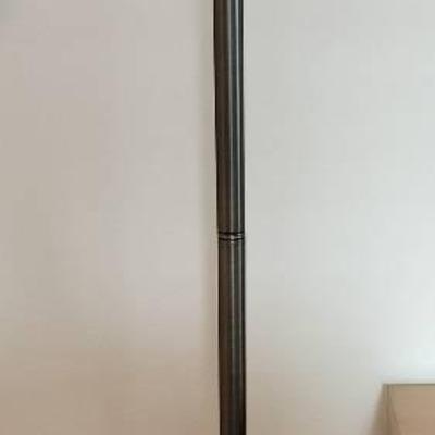 70" Stained Glass Floral Patterned Working Floor Lamp