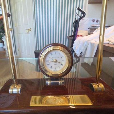 Vintage Reflections Desk Clock Double Pen Holder 9"×3"×9"