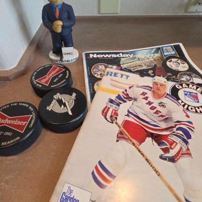 3 Hockey Pucks TBLightning Inaugural Season, Coach Laviolette Bobblehead & Vintage Magazines 
