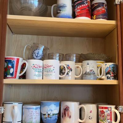 Collection Of Mugs And Bowls (Includes Everything In Photos)