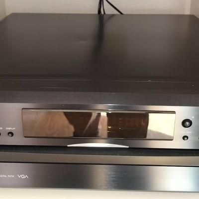 Onkyo Company Disc Changer Working Model DX-C390 With Remote And Manual