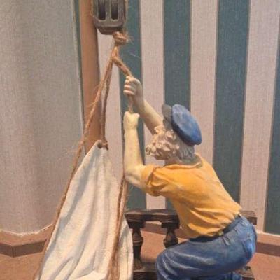 Beachcombers Intl. Old Salts Collection "Raising The Sail" 2000 Series 11"×4"×7" Figurine