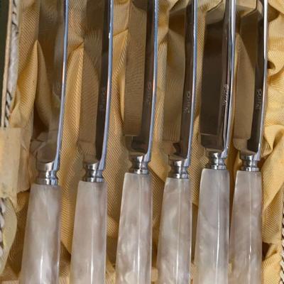 Mother Of Pearl Handle Steel Knives Looks Brand New