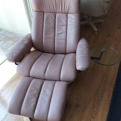Stressless Ekornes Plum Colored Adjustable Swivel Chair + Ottoman #1