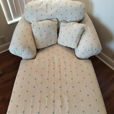 Blue Polka Dot Upholstered Chaise Lounge Chair With Cushions
