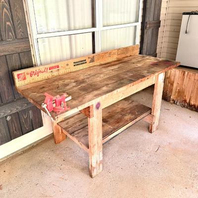 Work Table/Bench with Vise