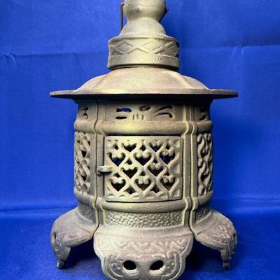 Cast Iron Japanese Pagoda (13 Inch)