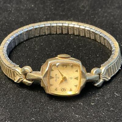 Elgin 19 Women’s Watch (10k Gold Bezel)