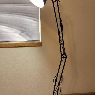 Threshold Floor Lamp (Black)