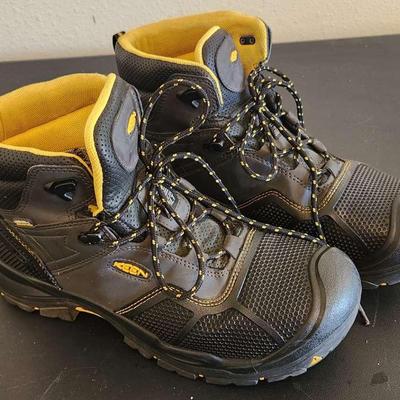 Keen Logandale Waterproof Steel Toe Boots Men's Size 11