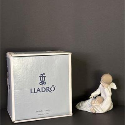 Lladro José Javier Malavia My Guardian Angel W/Box.jpg