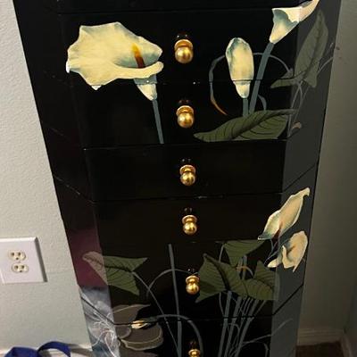 Jewelry Chest of Drawers