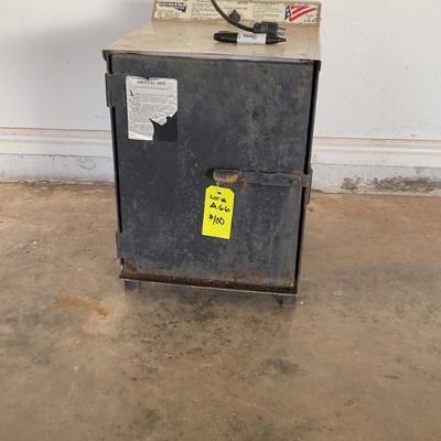Sale Photo Thumbnail #81: CookShack Electric Smoker!  Works!