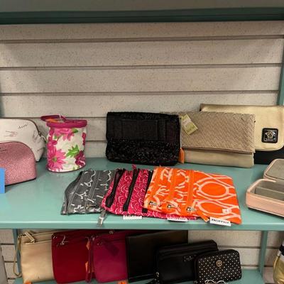 Sale Photo Thumbnail #140