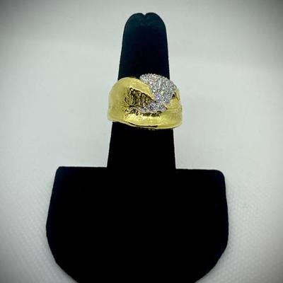 Sale Photo Thumbnail #30: Designer: Sequoia, 18k freeform ring with diamond "H-I" color, "VS-SI1" clarity. Appraisal included.   $3500.00