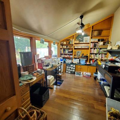 Sale Photo Thumbnail #154