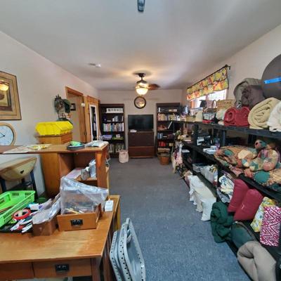 Sale Photo Thumbnail #195